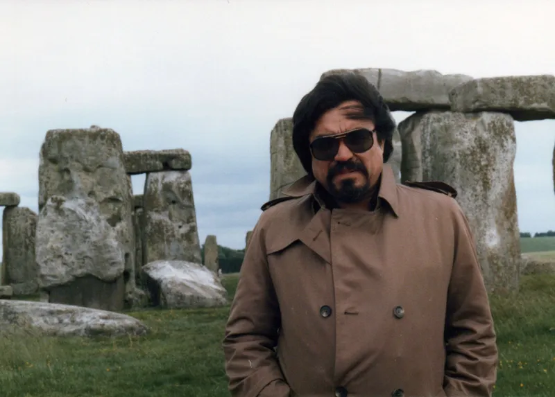 Byron en Stonehenge